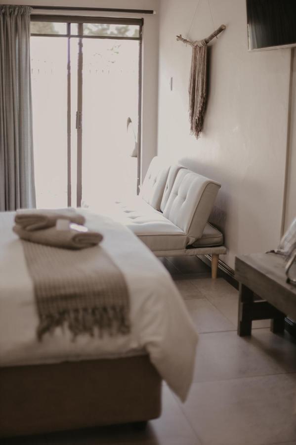 Villa Rose Guesthouse&Venue Bloemfontein Extérieur photo