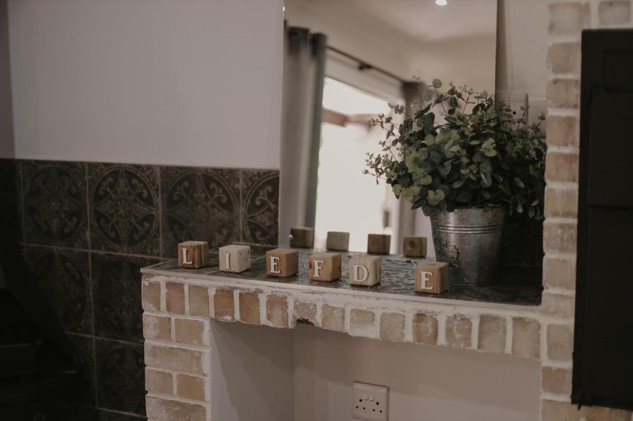Villa Rose Guesthouse&Venue Bloemfontein Extérieur photo
